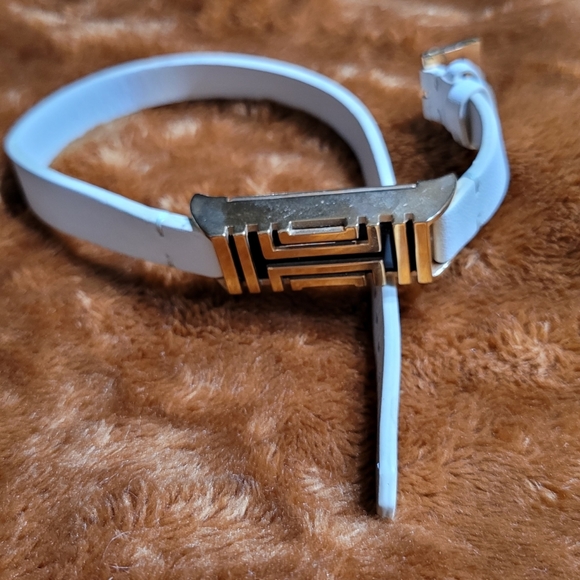 Tory Burch Fitbit double wrap bracelet. - Picture 4 of 5